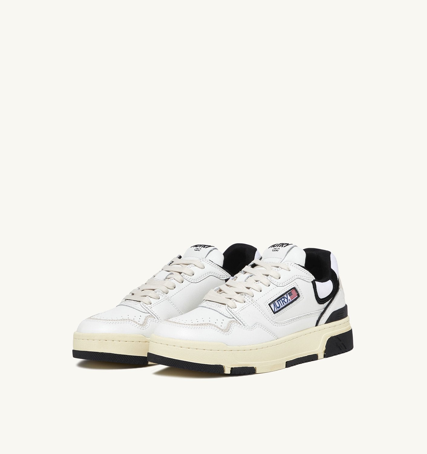 SNEAKERS CLC LOW IN PELLE BIANCA E SUEDE NERA