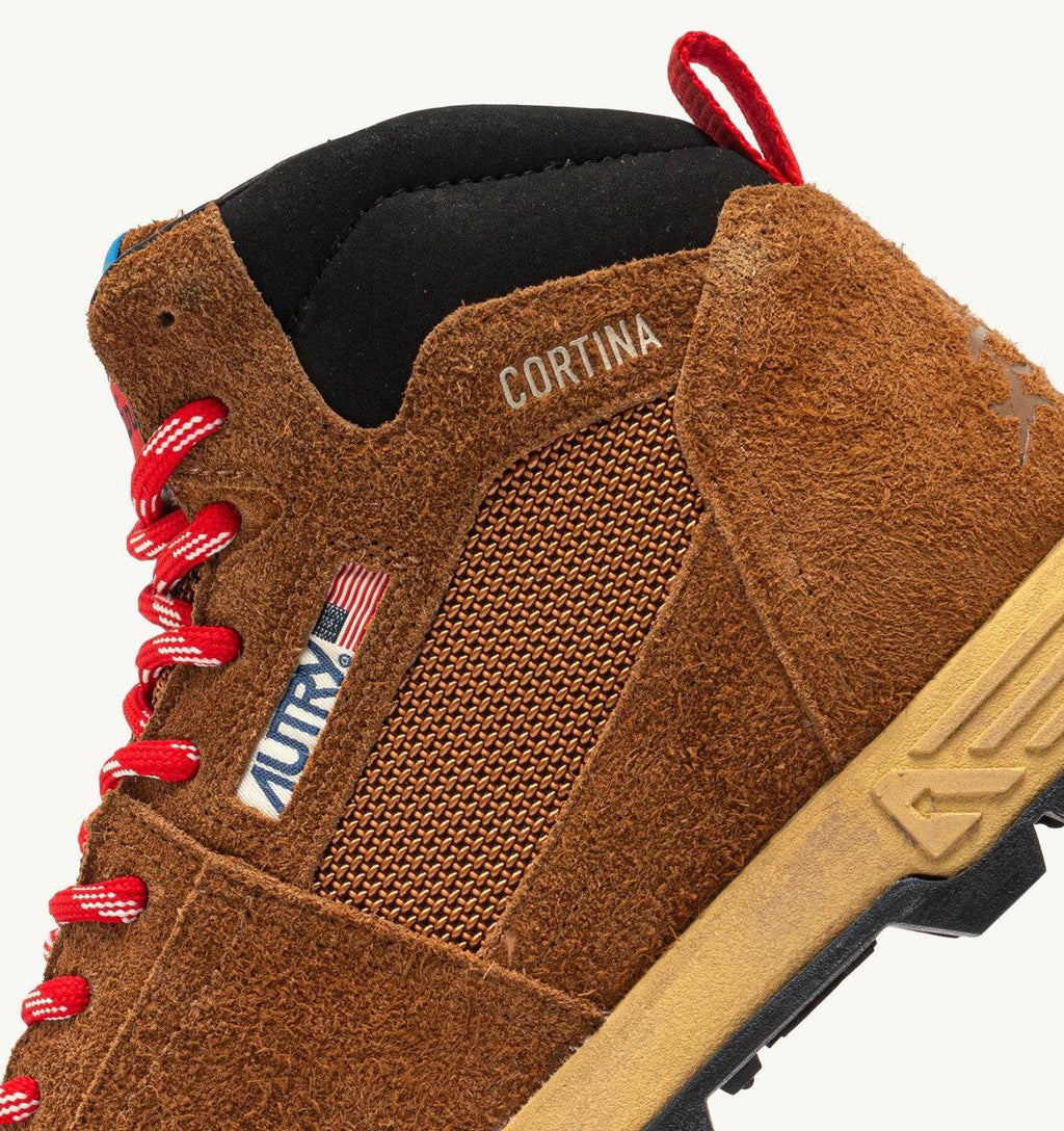 MALGA CORTINA IN SUEDE MARRONE