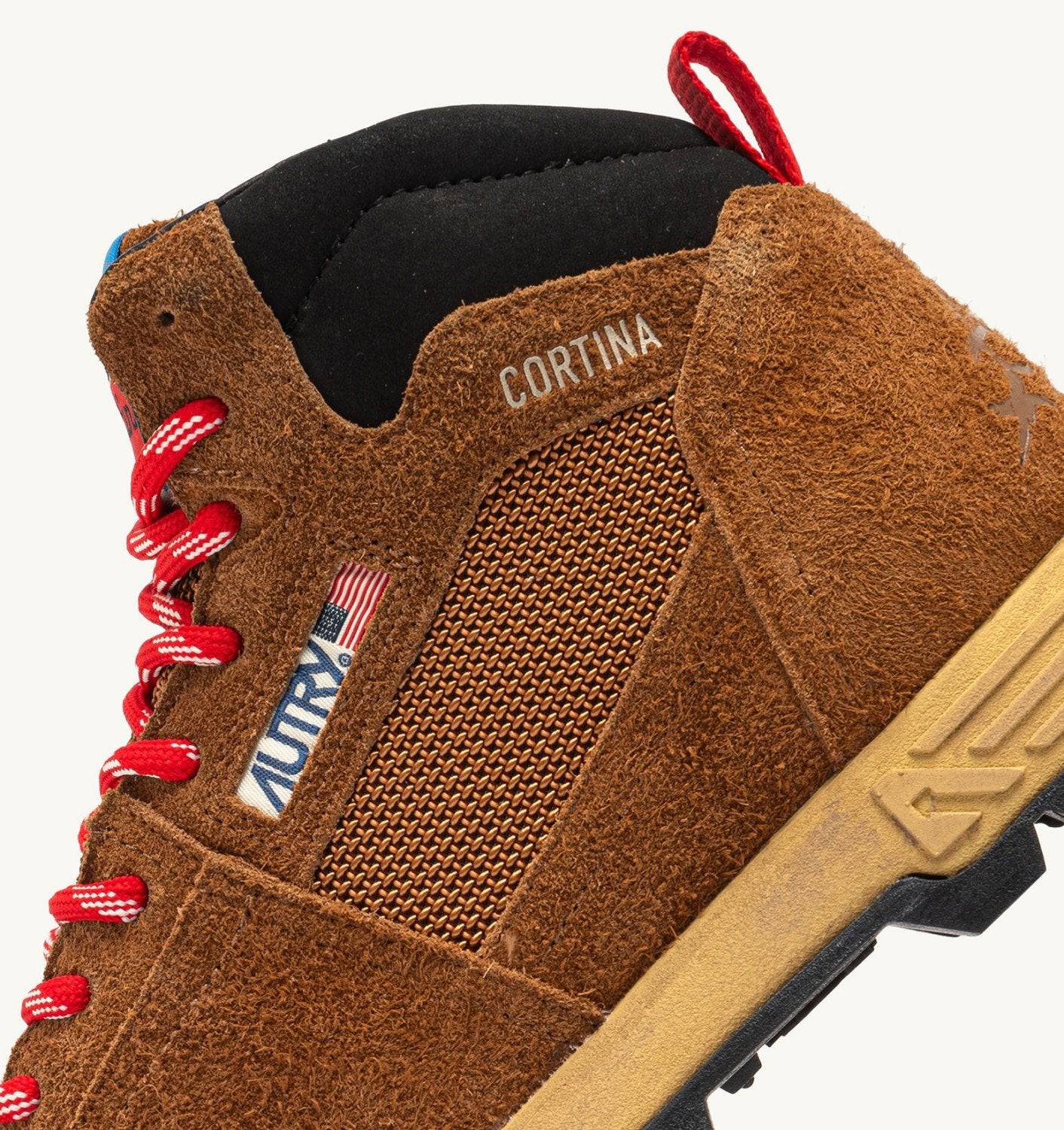 MALGA CORTINA IN SUEDE MARRONE