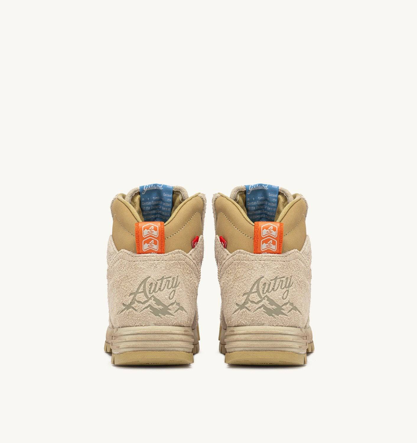 MALGA GSTAAD IN SUEDE BEIGE