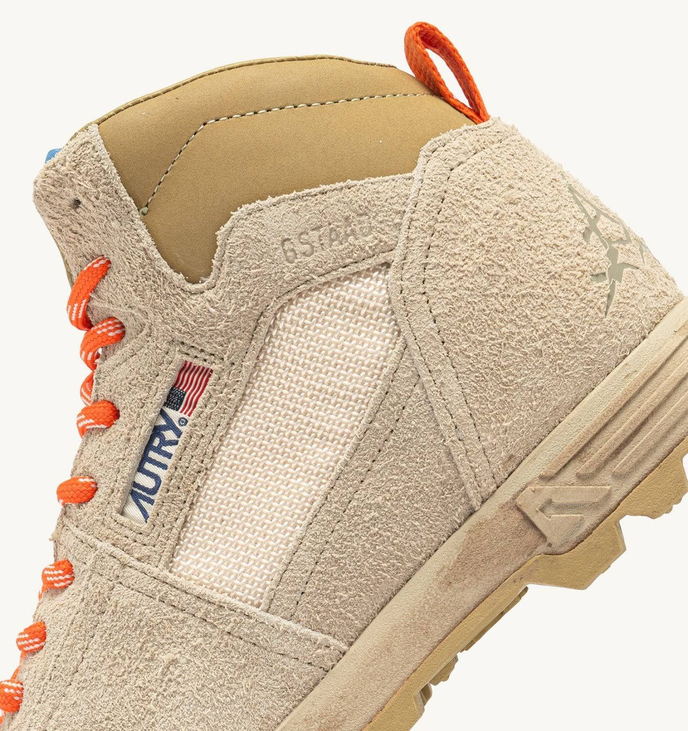 MALGA GSTAAD IN SUEDE BEIGE