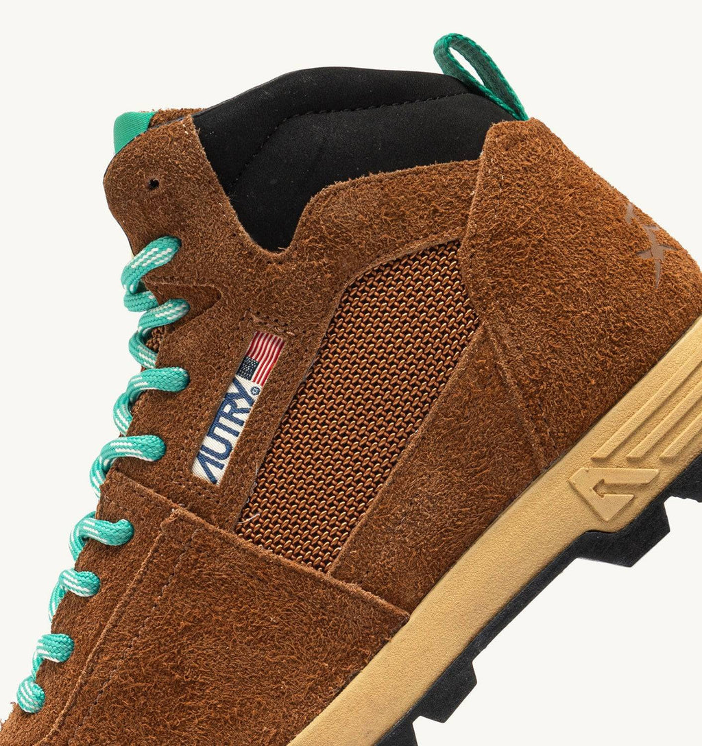MALGA IN SUEDE MARRONE