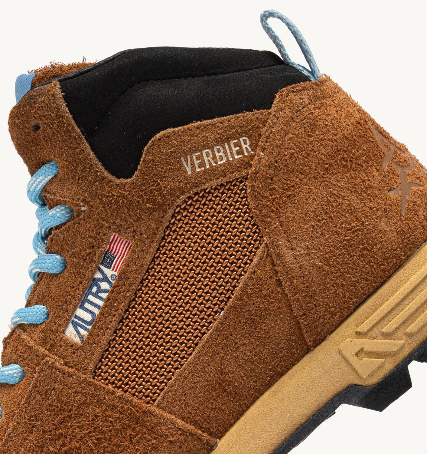 MALGA VERBIER IN SUEDE MARRONE