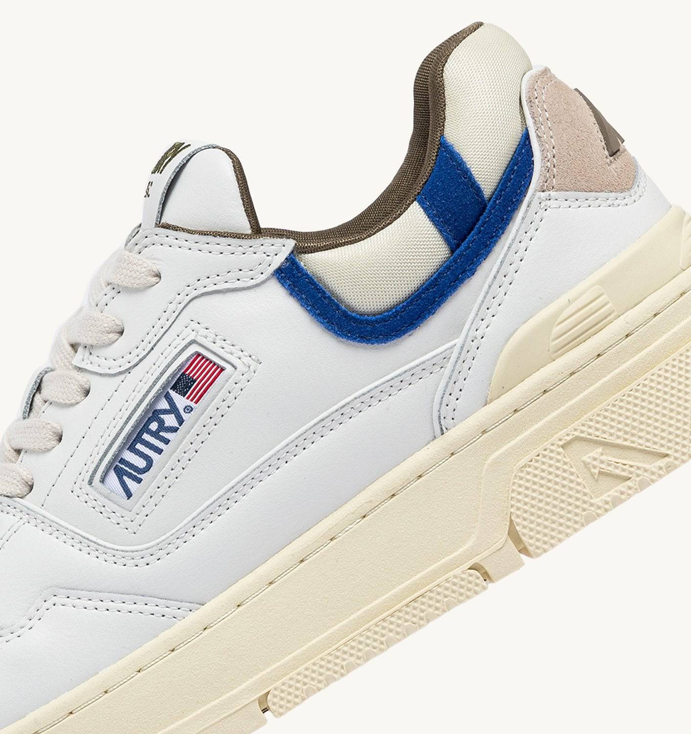 SNEAKERS CLC LOW IN PELLE BIANCA E SUEDE BLU