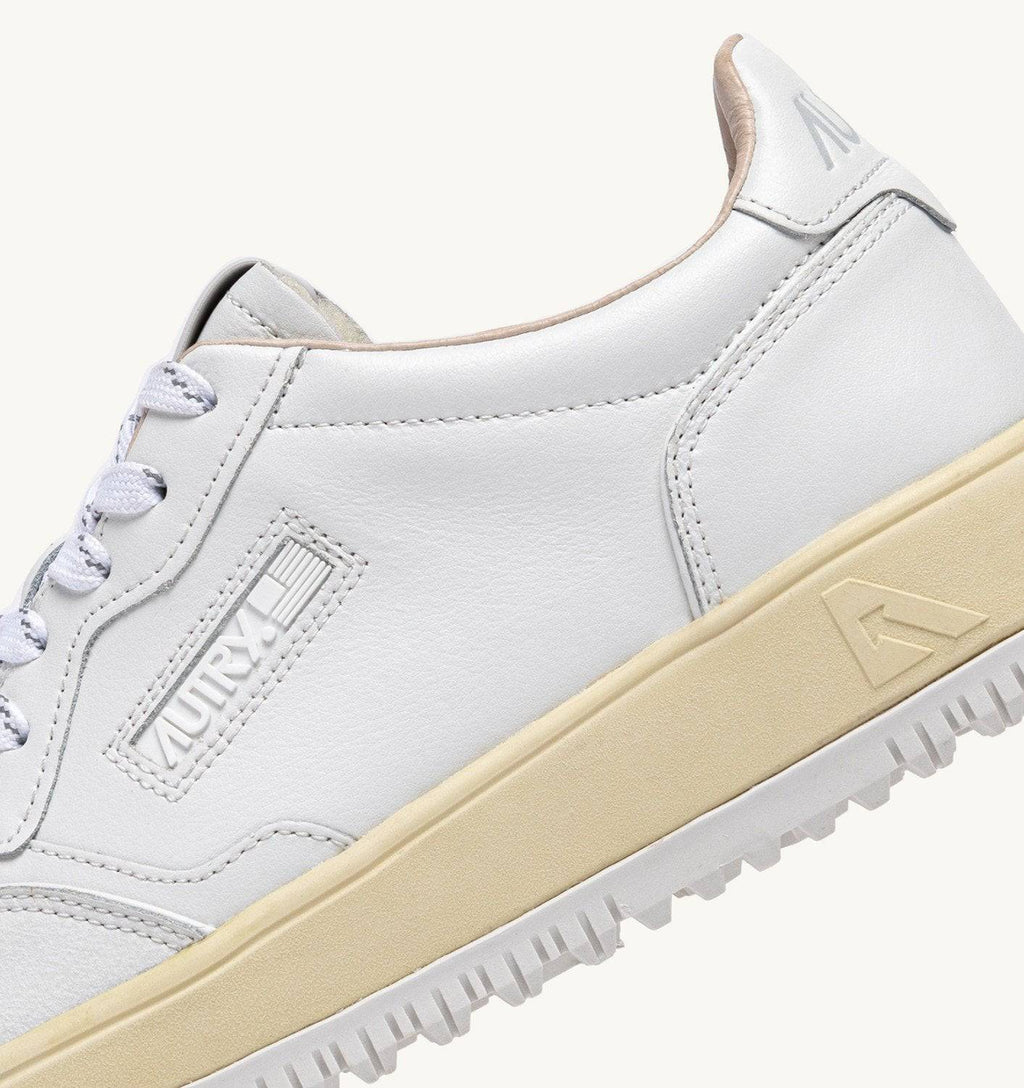 SNEAKERS GOLF LOW IN PELLE COLORE BIANCO