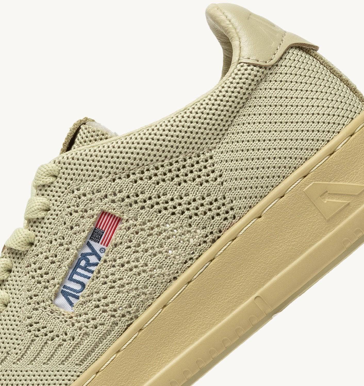 SNEAKERS MEDALIST EASEKNIT LOW IN MAGLIA COLORE HAY