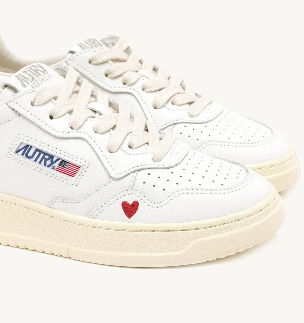 SNEAKERS MEDALIST “LOVE” IN PELLE BIANCA