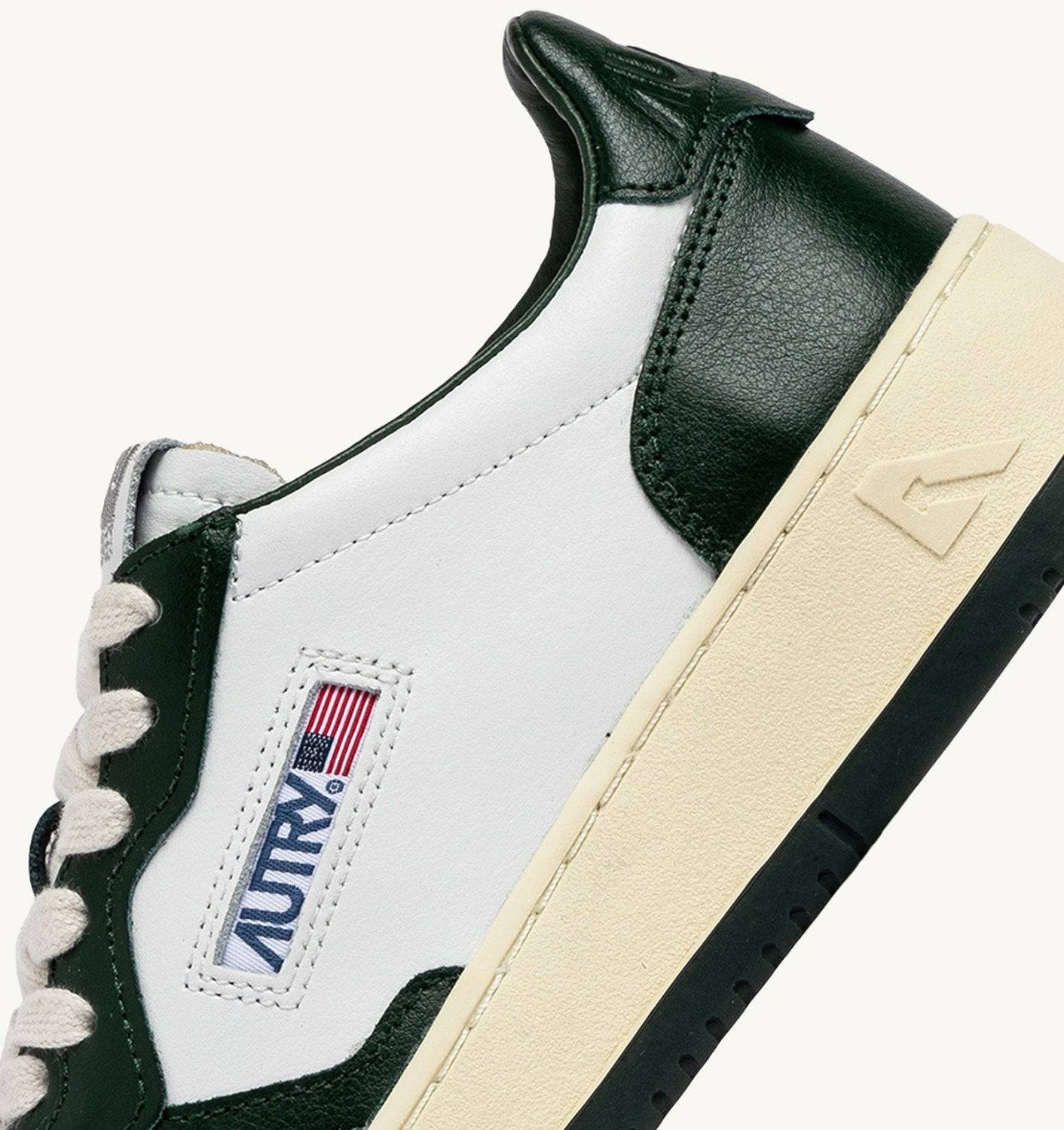 SNEAKERS MEDALIST LOW BICOLOR IN PELLE BIANCA E MOUNTAIN