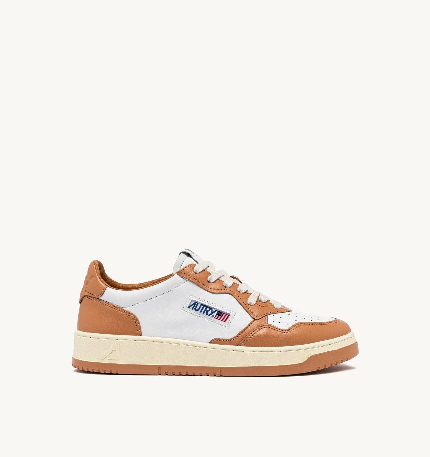 SNEAKERS MEDALIST LOW BICOLOR IN PELLE BIANCA E SAND STORM