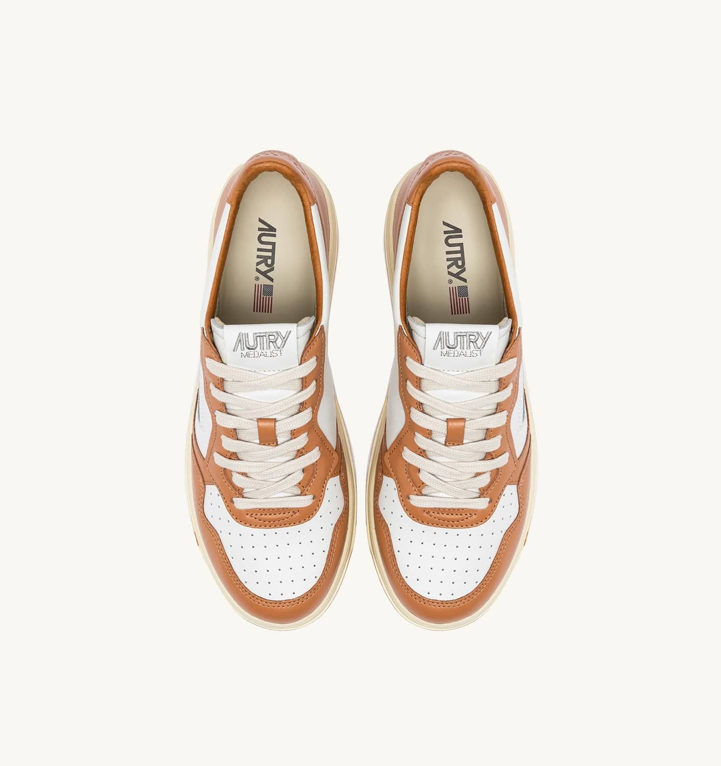 SNEAKERS MEDALIST LOW BICOLOR IN PELLE BIANCA E SAND STORM