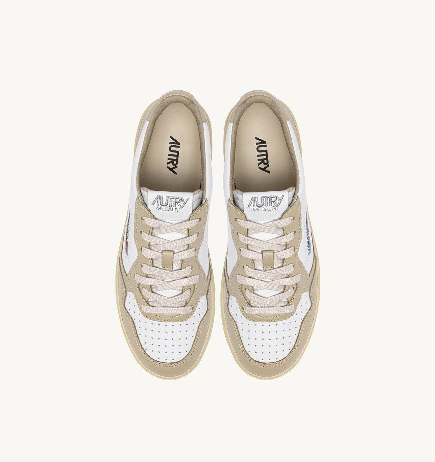 SNEAKERS MEDALIST LOW BICOLOR IN PELLE BIANCA E TIDAL FOAM