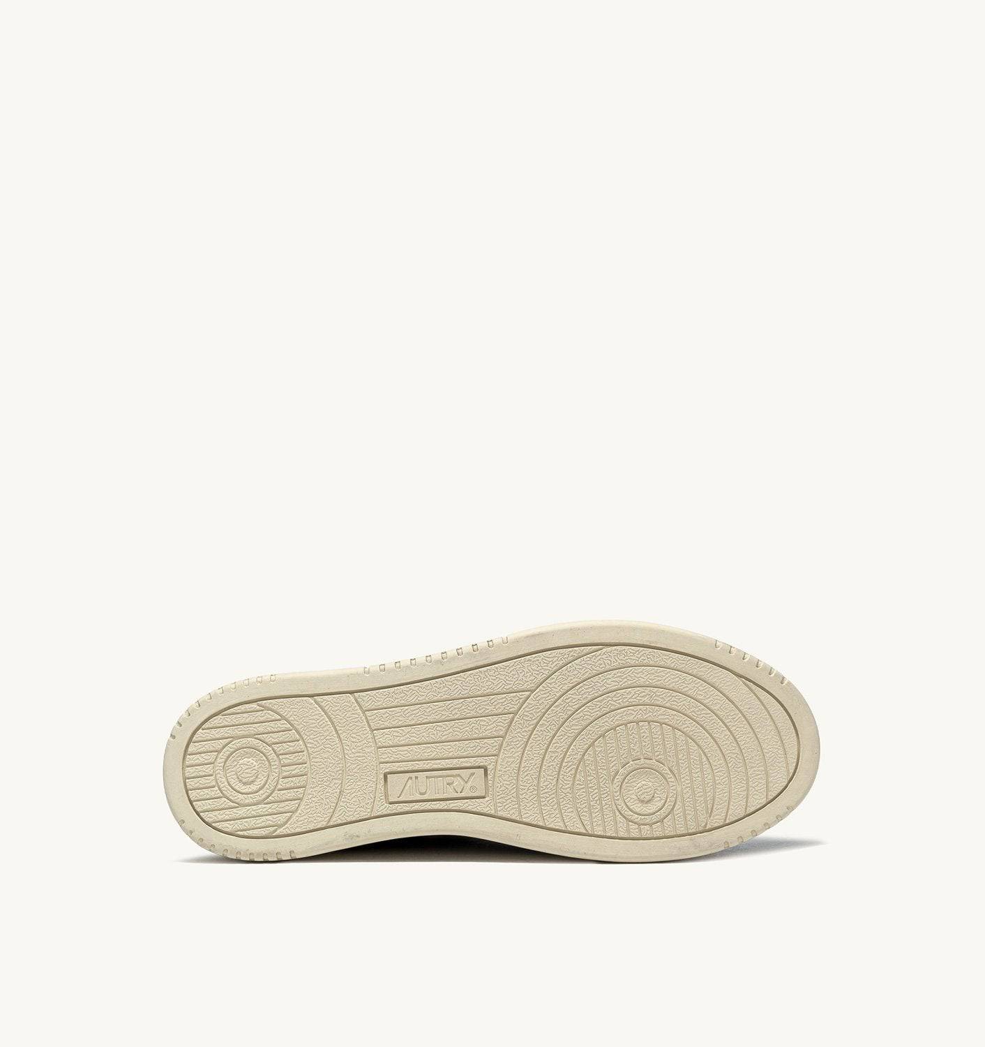 SNEAKERS MEDALIST LOW IN NAPPA NERA SUPER SOFT