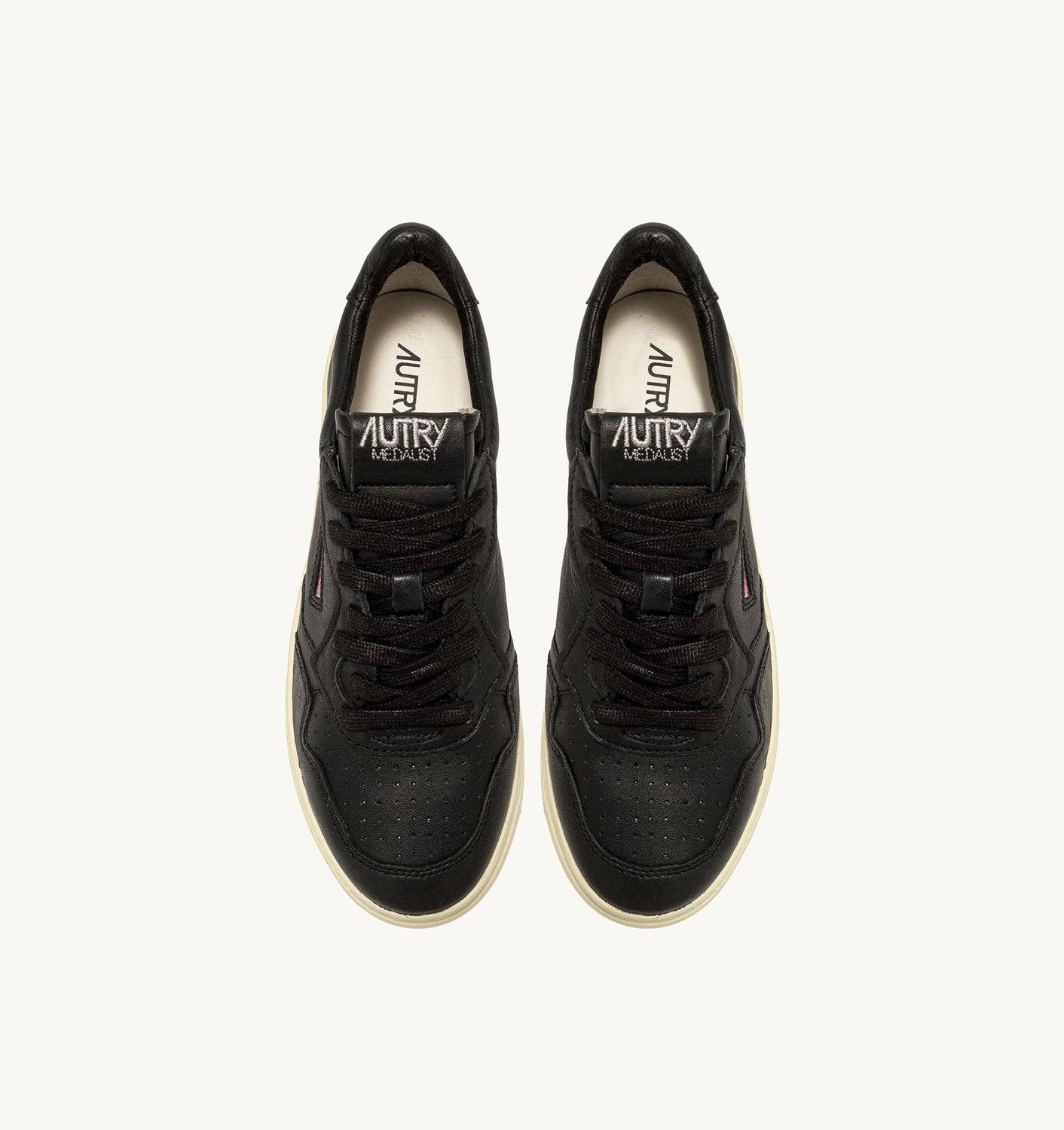 SNEAKERS MEDALIST LOW IN NAPPA NERA SUPER SOFT