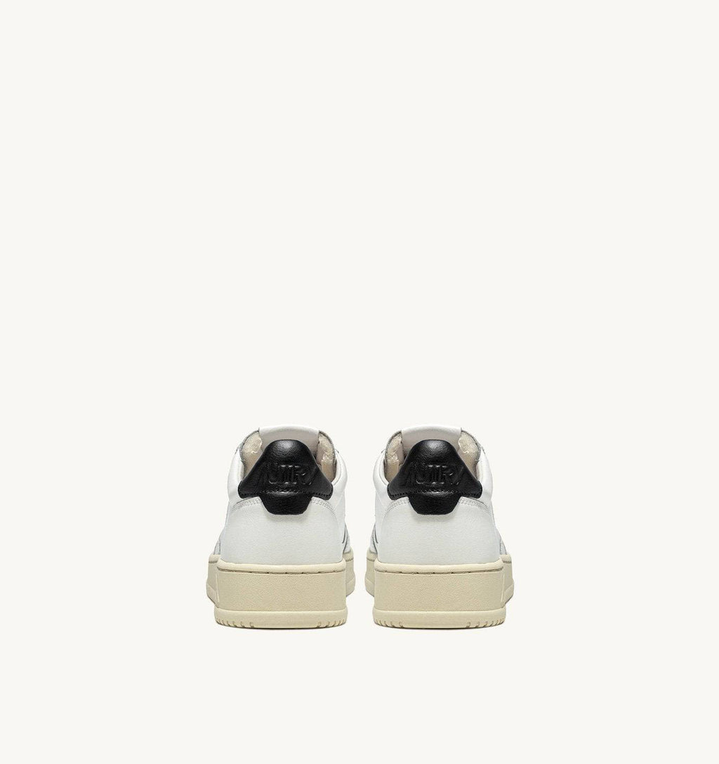 SNEAKERS MEDALIST LOW IN PELLE BIANCA E NERA