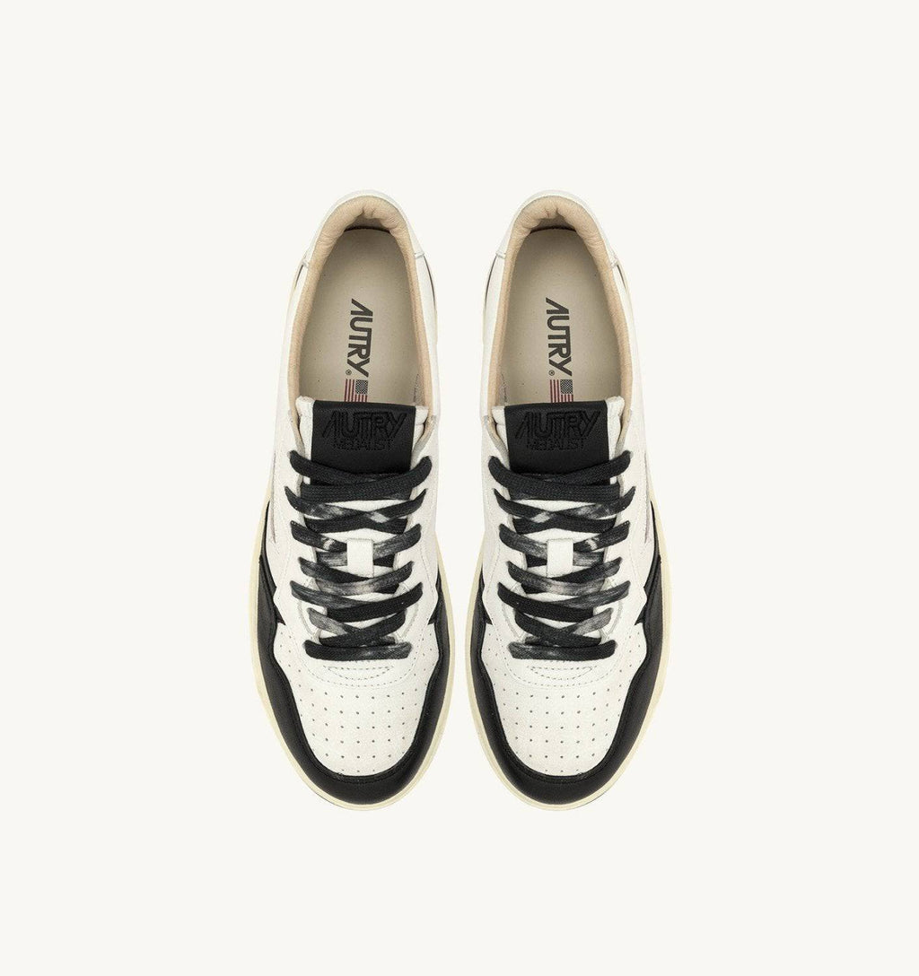 SNEAKERS MEDALIST LOW IN PELLE BIANCA E NERO