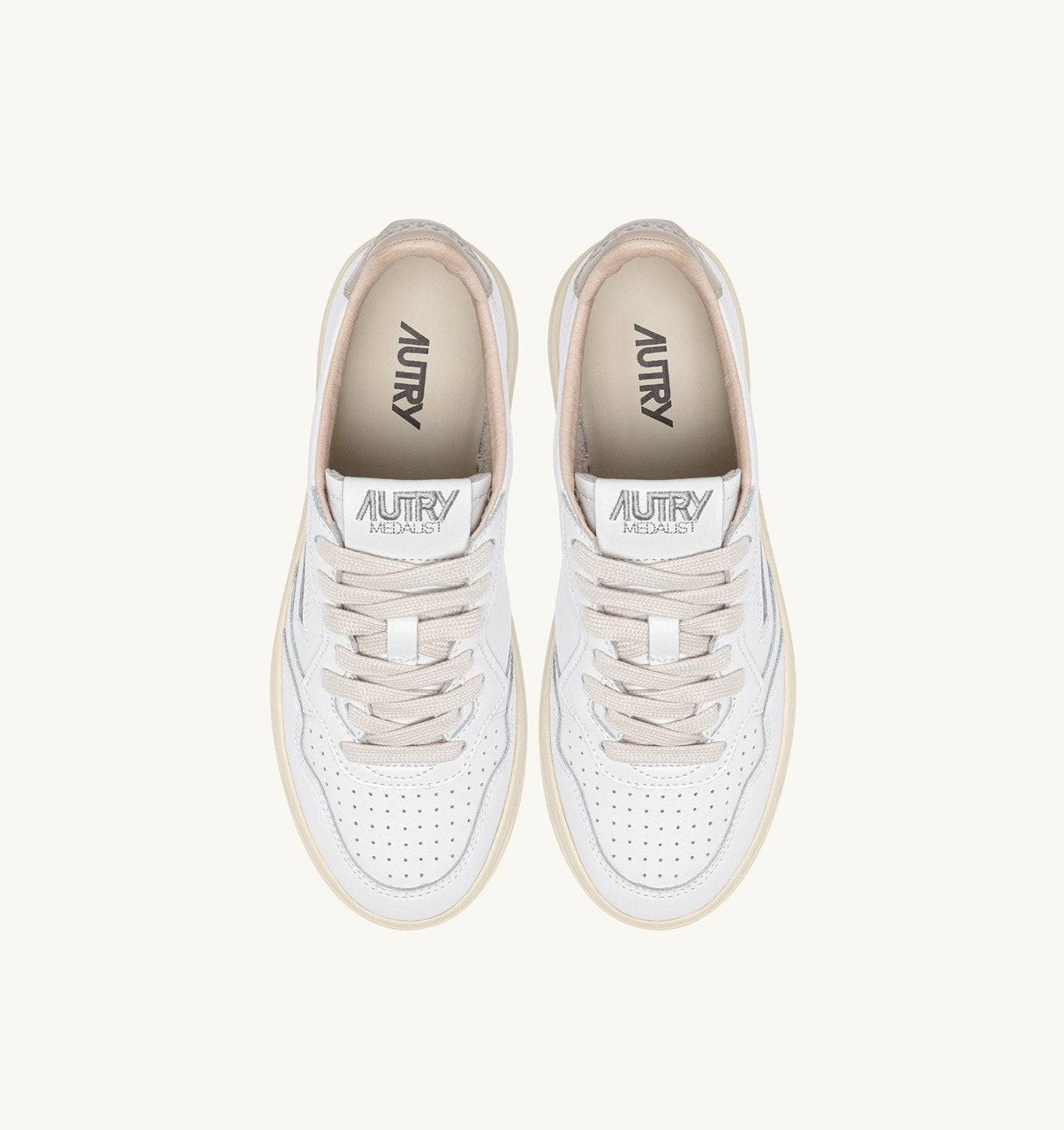 SNEAKERS MEDALIST LOW IN PELLE BIANCA E TIDAL FOAM