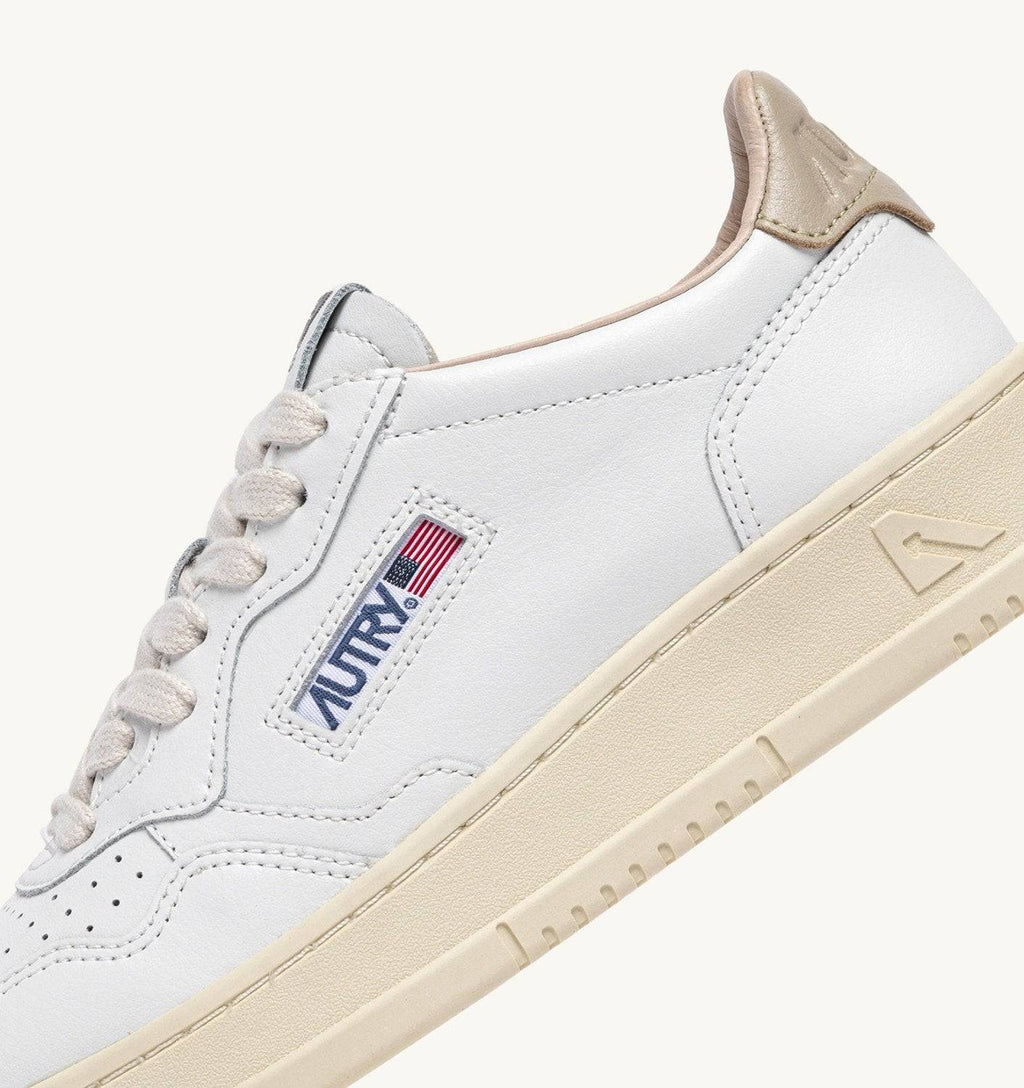 SNEAKERS MEDALIST LOW IN PELLE BIANCA E TIDAL FOAM