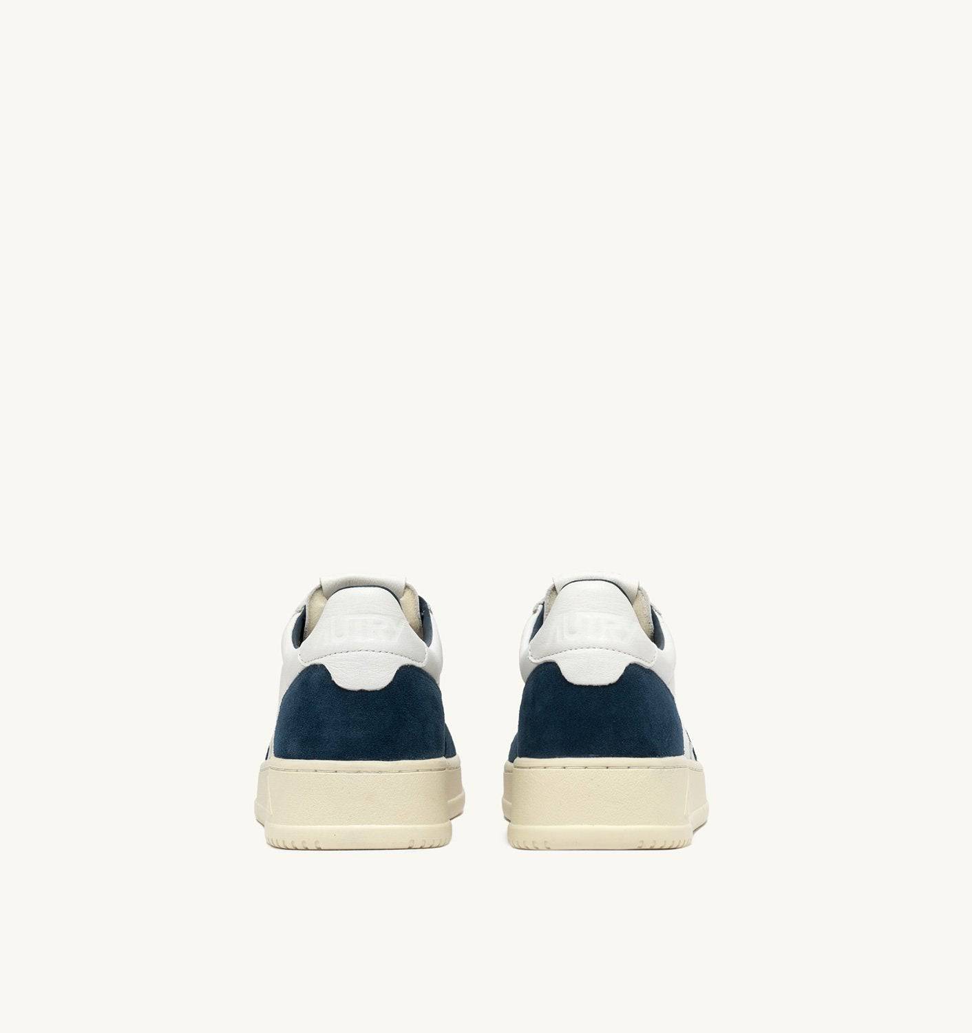 SNEAKERS MEDALIST LOW IN PELLE E SUEDE COLORE BIANCO E CAPRI