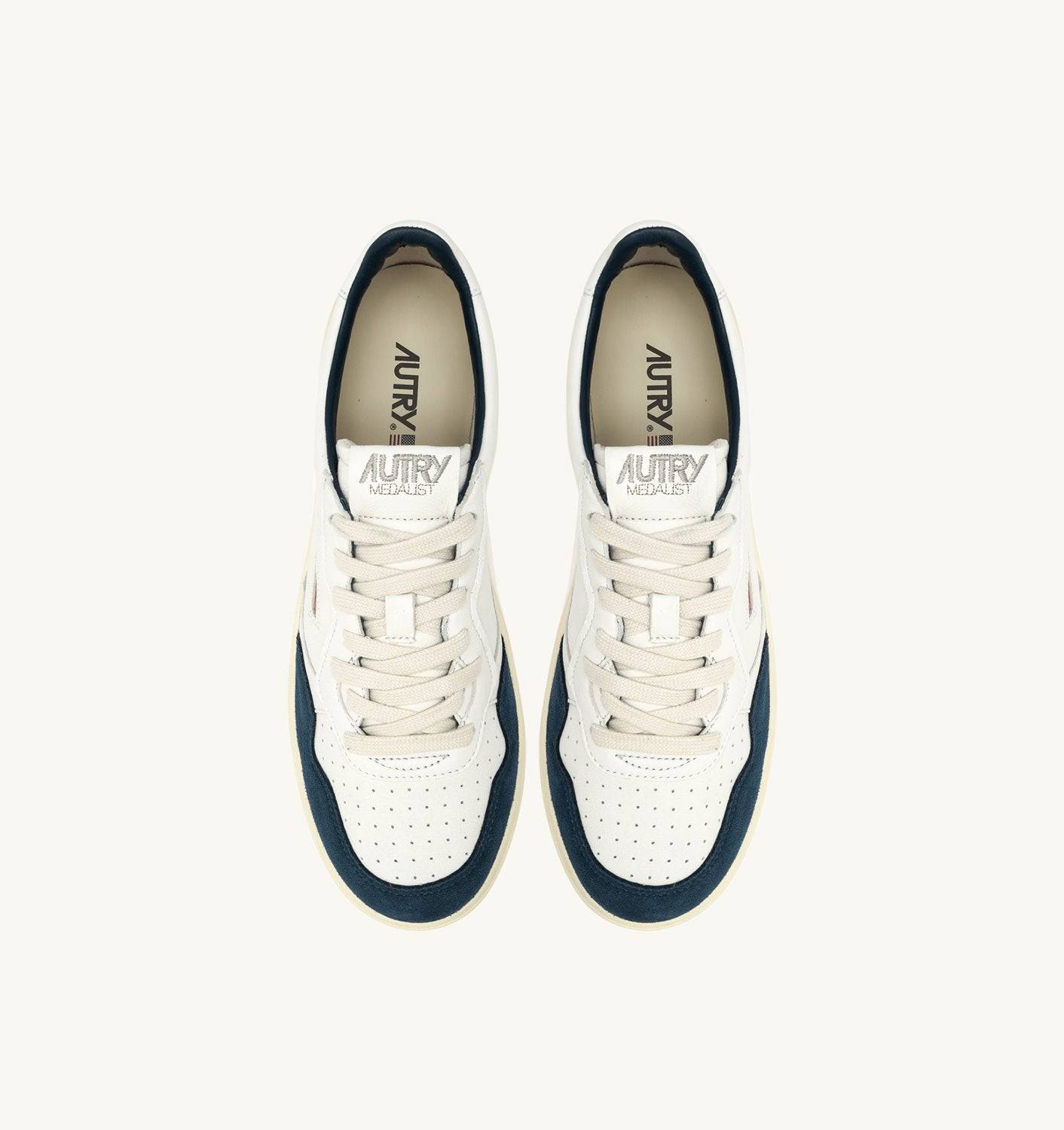 SNEAKERS MEDALIST LOW IN PELLE E SUEDE COLORE BIANCO E CAPRI