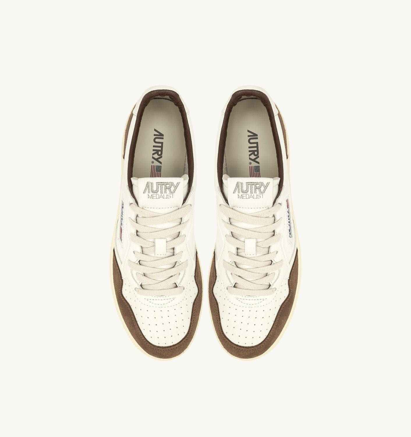 SNEAKERS MEDALIST LOW IN PELLE E SUEDE COLORE BIANCO E CIGAR