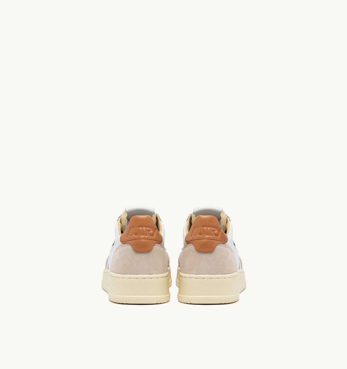 SNEAKERS MEDALIST LOW IN PELLE E SUEDE COLORE BIANCO E SANDSTORM