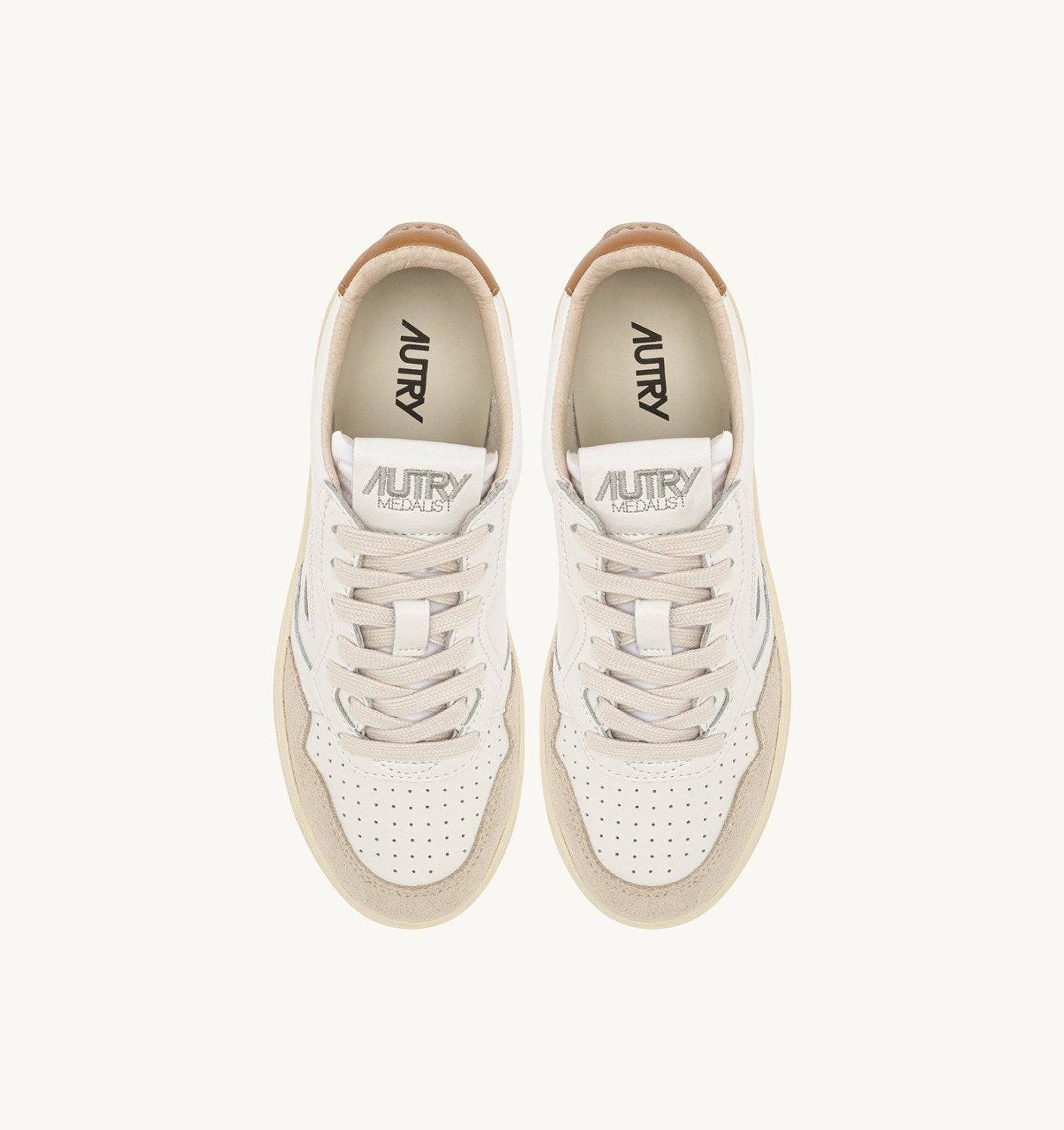 SNEAKERS MEDALIST LOW IN SUEDE E PELLE BIANCA E BROWN SUGAR