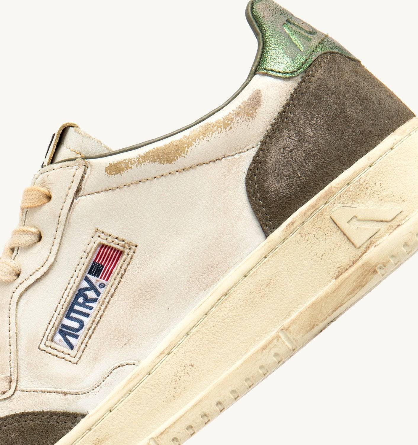 SNEAKERS MEDALIST LOW SUPER VINTAGE IN PELLE E SUEDE COLORE SAND