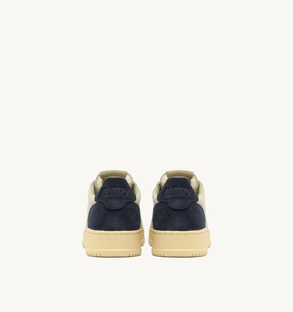 SNEAKERS MEDALIST LOW TRICOLOR IN SUEDE BEIGE ECRU E BLUE SPACE