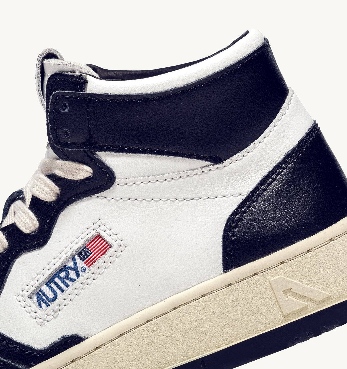 SNEAKERS MEDALIST MID BICOLOR IN PELLE BIANCA E BLU