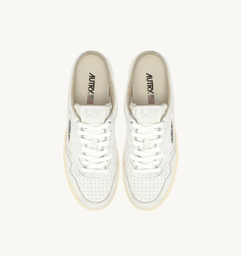 SNEAKERS MEDALIST MULE IN NAPPA COLORE BIANCO