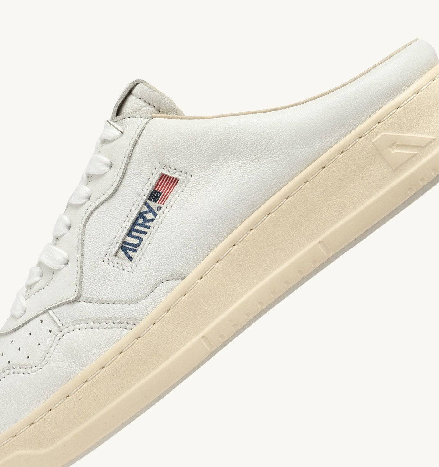 SNEAKERS MEDALIST MULE IN NAPPA COLORE BIANCO