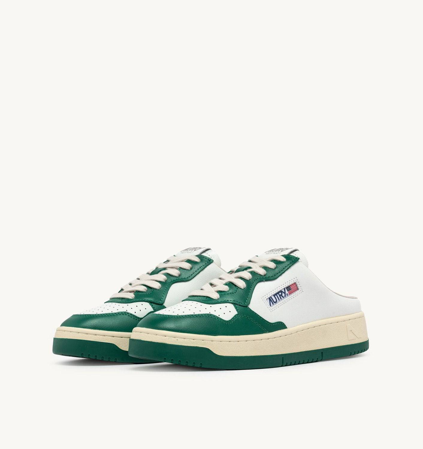 SNEAKERS MEDALIST MULE IN PELLE BIANCA E AMAZON