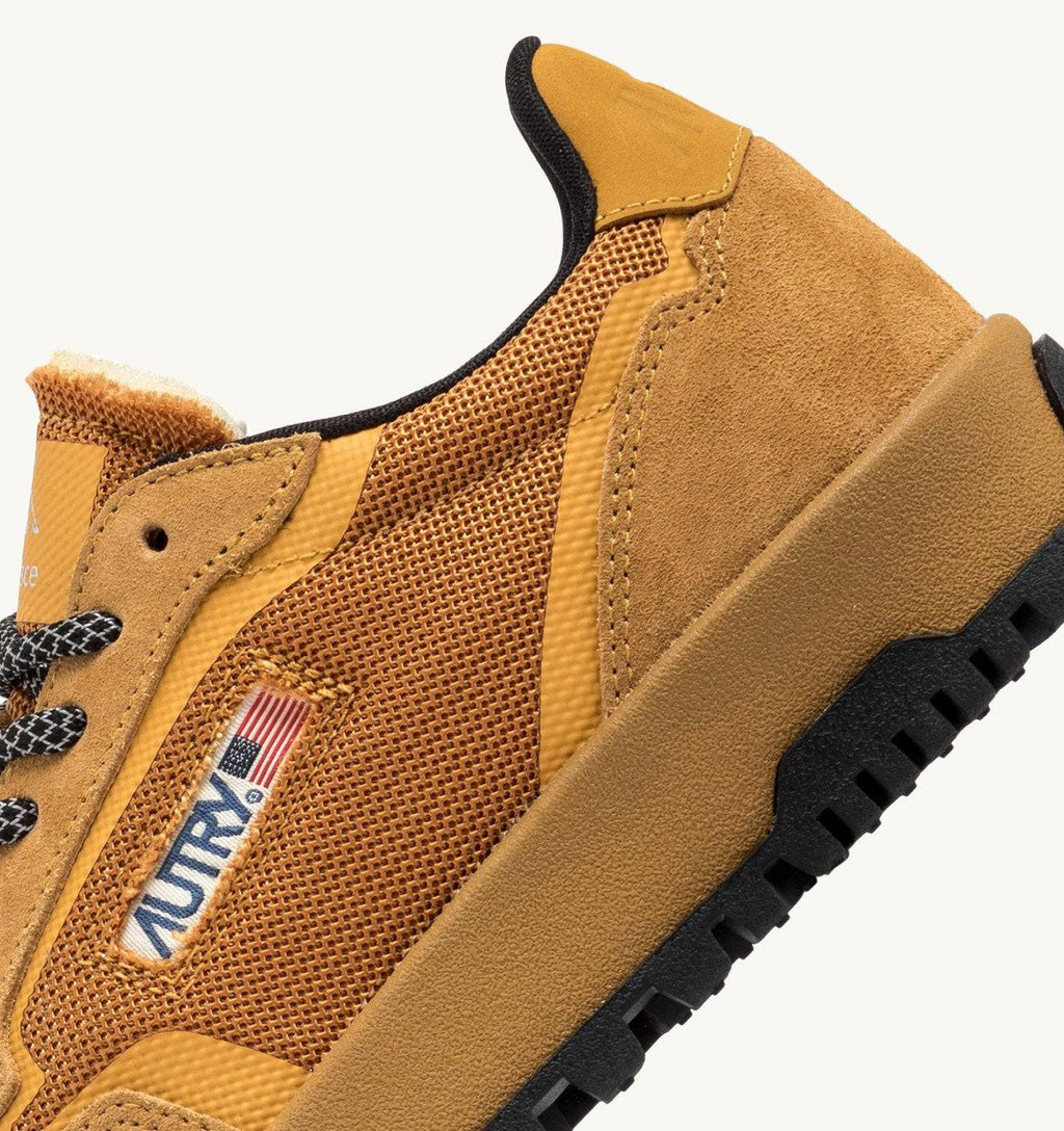 SNEAKERS WILDPACE LOW IN MESH E SUEDE COLORE BUCKTHORN