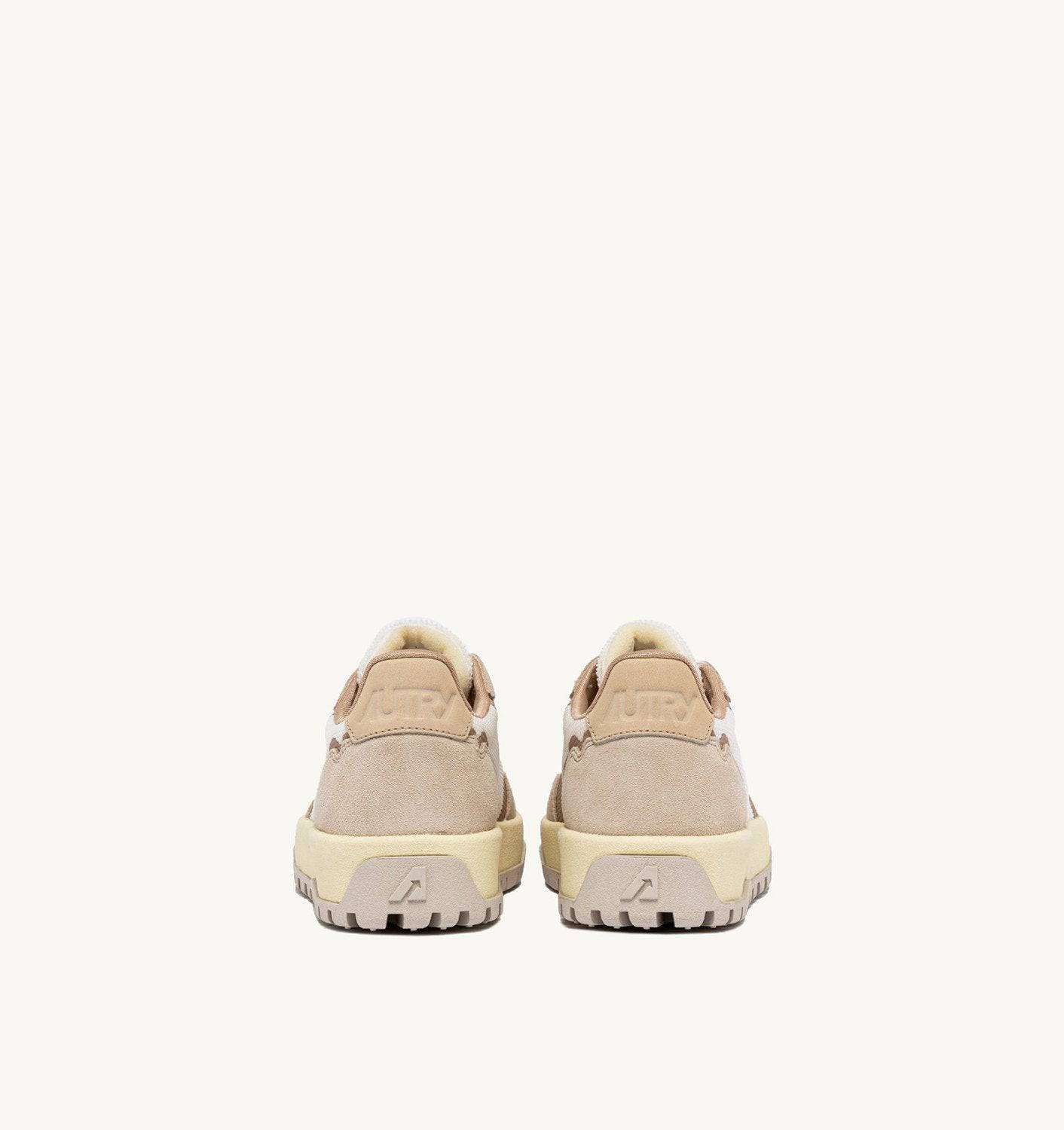 SNEAKERS WILDPACE LOW IN MESH E SUEDE COLORE WHISPER WHITE E SAND