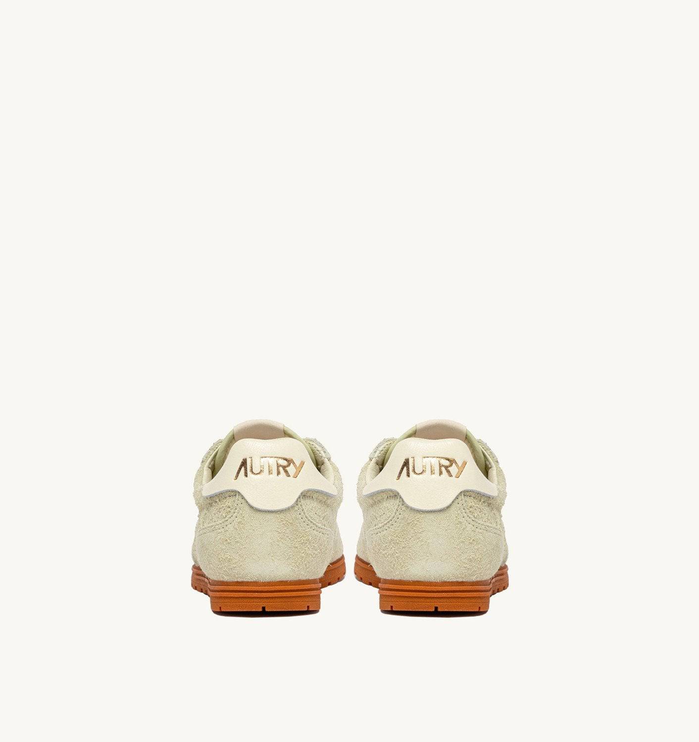 SNEAKERS WINDSPIN IN SUEDE BURRO