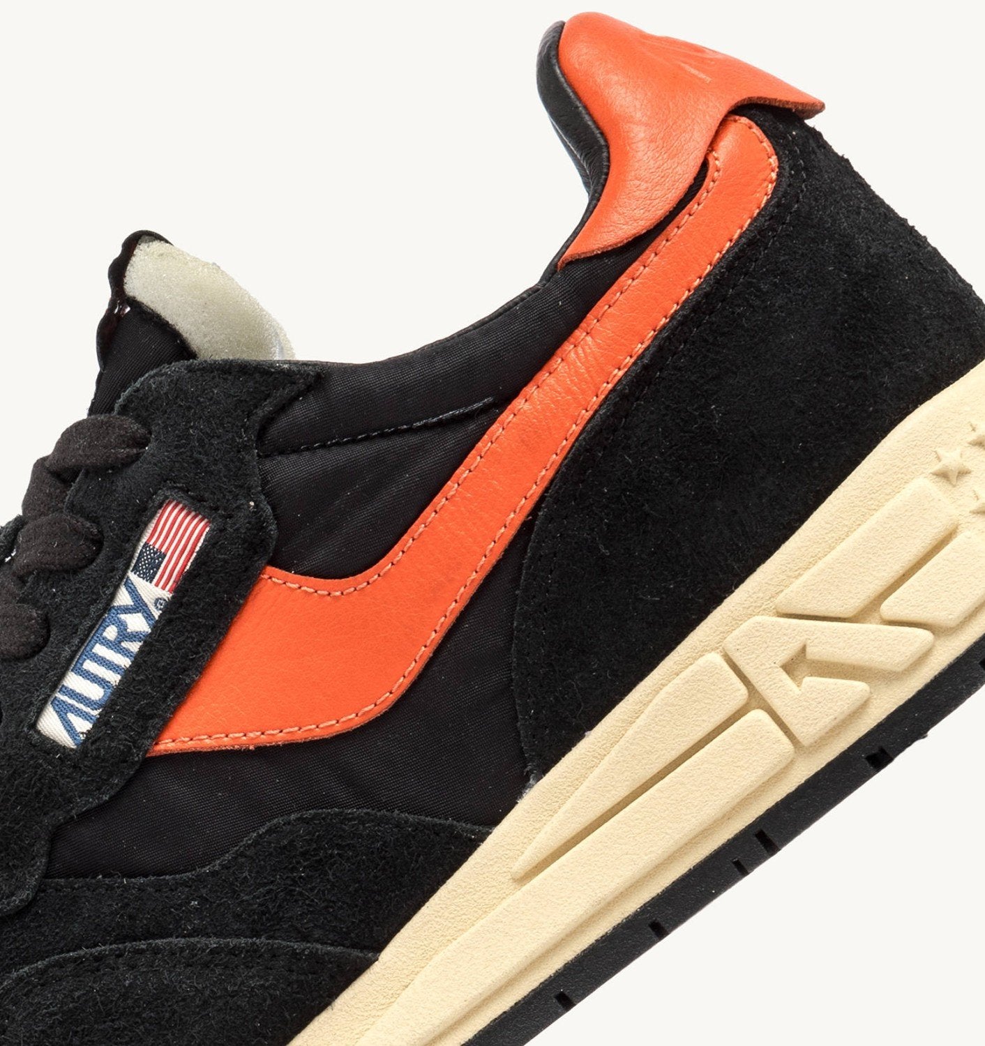 SNEAKERS REELWIND LOW IN SUEDE E NYLON COLORE NERO E ARANCIO