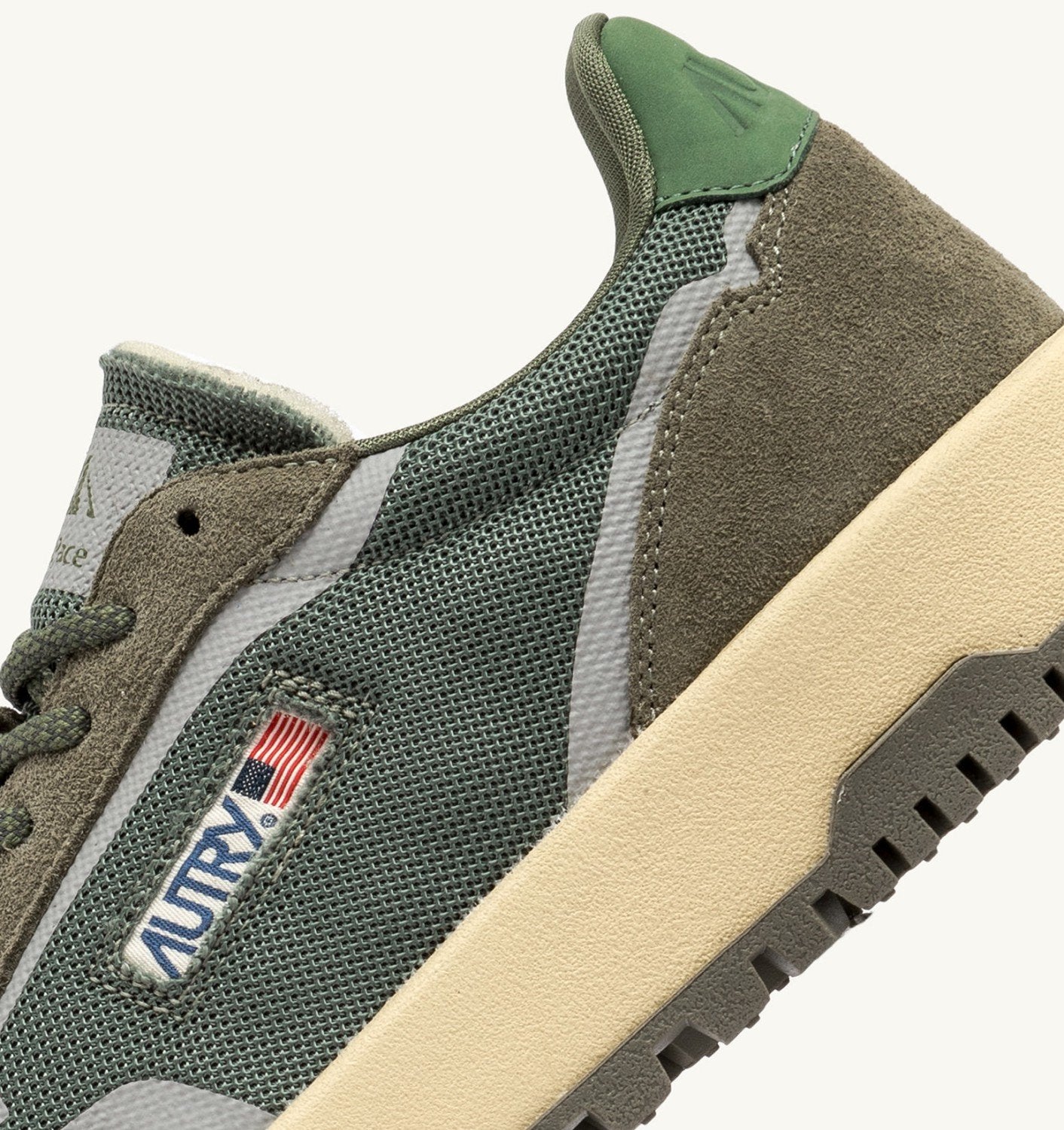 SNEAKERS WILDPACE LOW IN MESH E SUEDE COLORE SCHIO E MILITARY