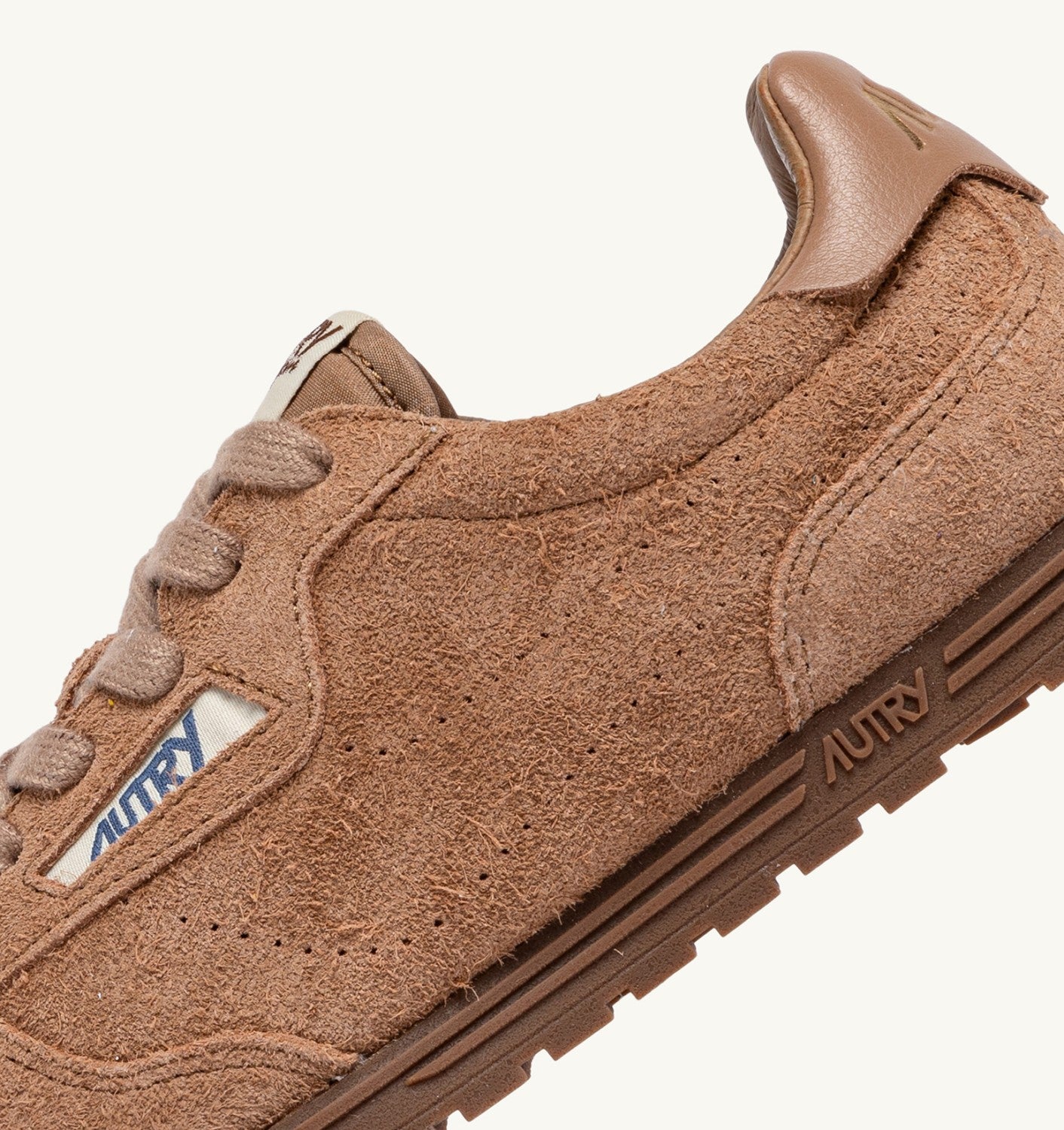 SNEAKERS WINDSPIN IN SUEDE SIENA